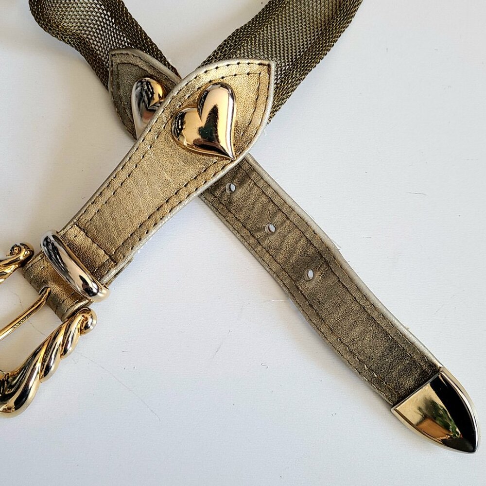 Susi Roher belt with gold metal mesh and hearts design.